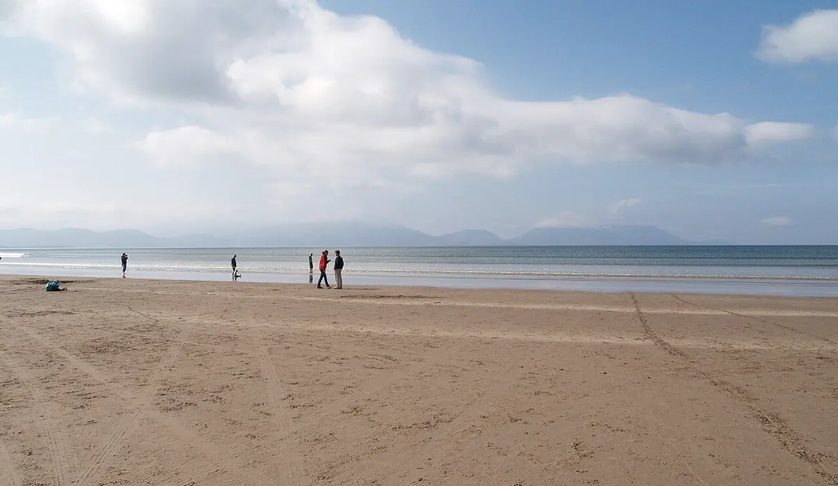 La lunga spiaggia di Inch Beach sulla Penisola di Dingle